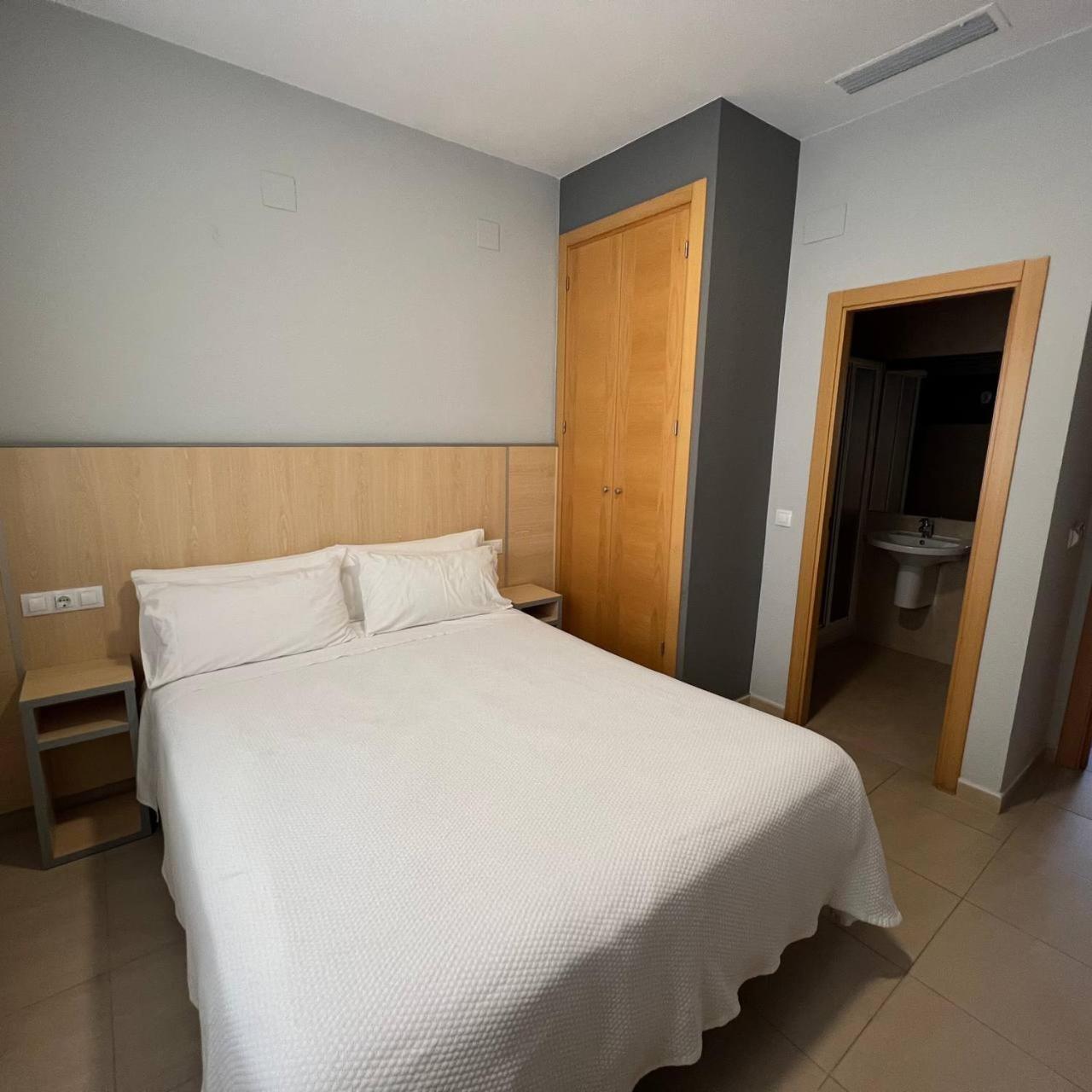 Hostal Manuela Punta Umbría Εξωτερικό φωτογραφία
